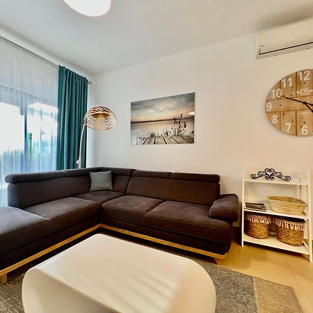 Acacia Hill A3 Apartment Thenovici Luaran gambar