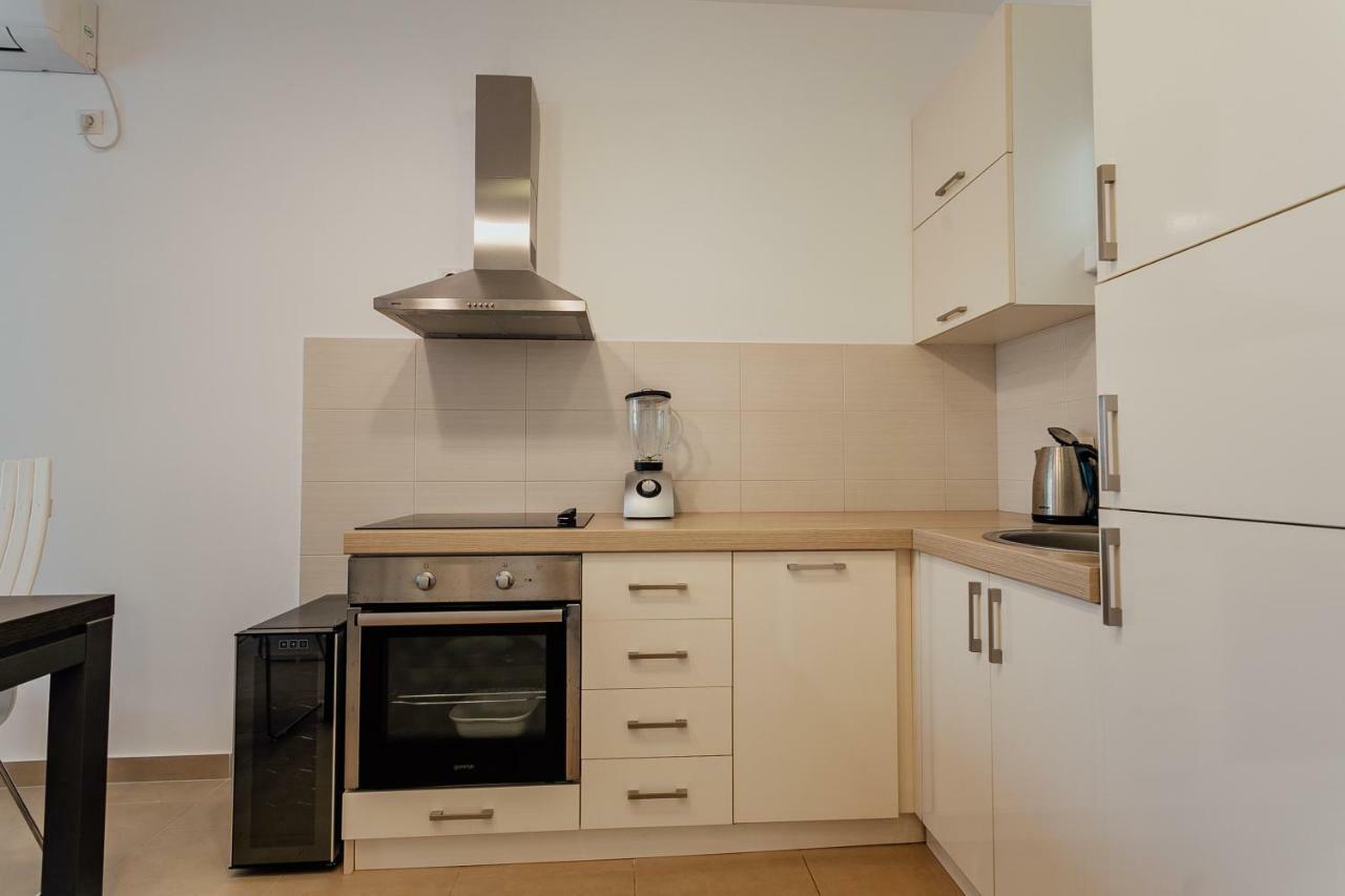 Acacia Hill A3 Apartment Thenovici Luaran gambar